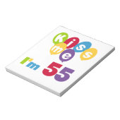 Kiss me Ik ben 55-jarige overhemden en cadeautjes. Notitieblok (Gedraaid)