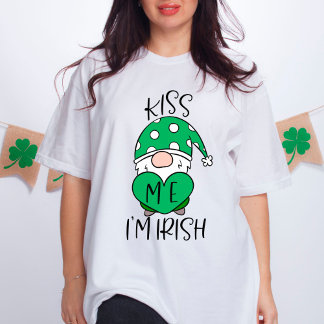 Kiss me Ik ben Irish Cute Gnome Green Heart T-shirt