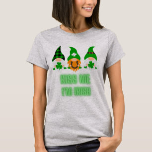 Kiss me Ik ben Irish St. Patrick's Day Gnome Shamr T-shirt