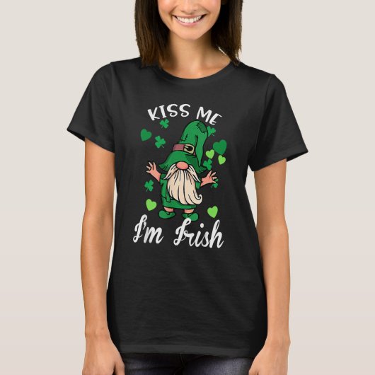 Kiss Me I'm Irish. Gnome Shamrock Clover Saint Pat T-shirt (Voorkant)