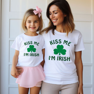 Kiss me Im Irish Green Womens St. Patricks Day T-shirt