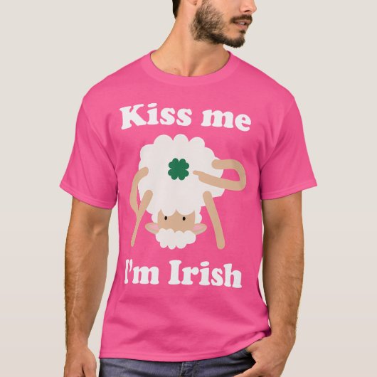 Kiss Me I'M Irish Sheep Funny St Patrick'S Day Hum T-shirt (Voorkant)