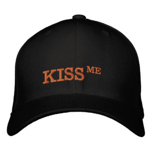 KISS ME retro pet / Fun Party trucker cap