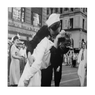 Kissing Couple.Hug Kiss Tile Tegeltje