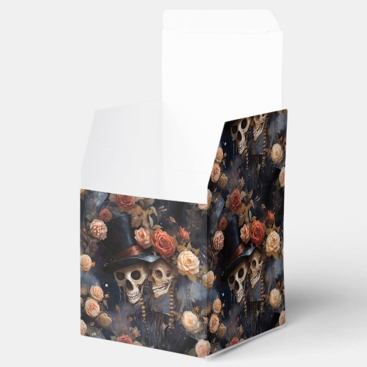 Kissing Skulls Romantisch Skelet Gotische bruiloft Bedankdoosjes (Geopend)