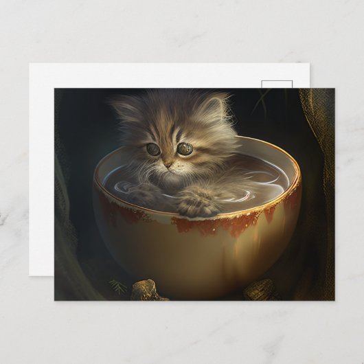 Kitten dans un thé jaune - Carte postale de chat (Devant / Derrière)