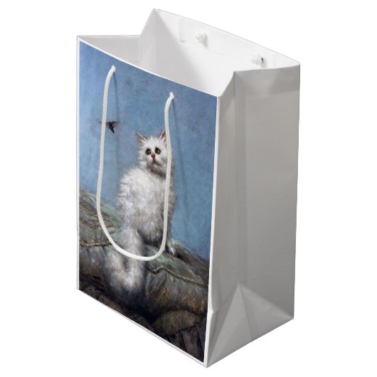 Kitten en Bee, Carl Kahler Medium Cadeauzakje (Voorkant Gekanteld)