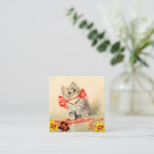 Kitten met een rood lint informatiekaartje (Staand voorkant)