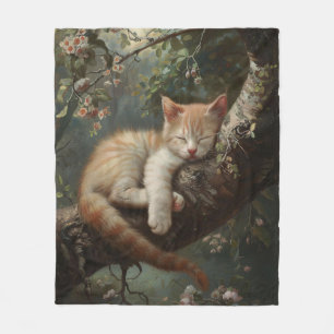 Kitten slapen in een boom fleece deken