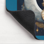 Kitten slapen op maanobject muismat (Hoek)