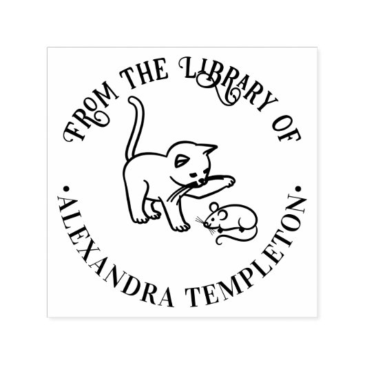 Kitten Toying met Muis Ronde Bibliotheek Boeknaam Zelfinktende Stempel (Design)