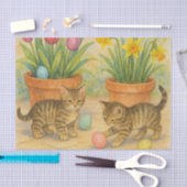 Kittens Playing with Easter Eggs  Tissuepapier (Craft)
