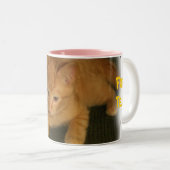 Kitty "TROP CUTE POUR LE THÉ" Mug (Devant droit)