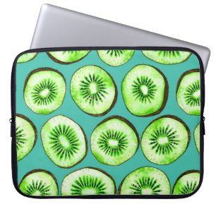 Kiwi snijdsels op turquoise laptop sleeve