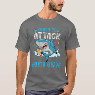 Klaar om de vierde haaienklasse aan te vallen op d t-shirt