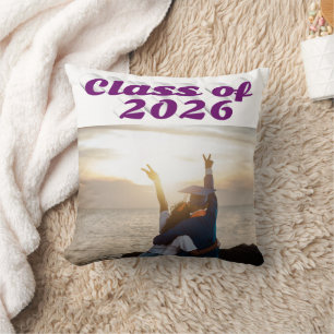 Klas van 2026 paarse tekst afstudeerfoto kussen
