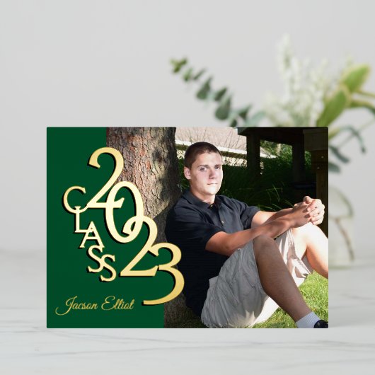 Klasse 2023 Foto Afstuderen Green en Gold Folie Uitnodiging (Staand Voorkant)