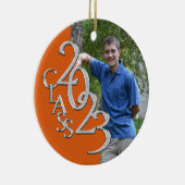 Klasse 2023 Sinaasappel en zilver Afstuderen Foto Keramisch Ornament (Rechts)