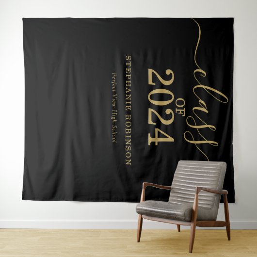 Klasse van 2024 Gold Script Afstuderen Backdrop Pr Wandkleed (In Situ (horizontaal))