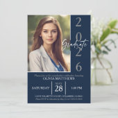 Klasse van 2024 Navy Blue Custom Photo Afstuderen Kaart (Staand voorkant)