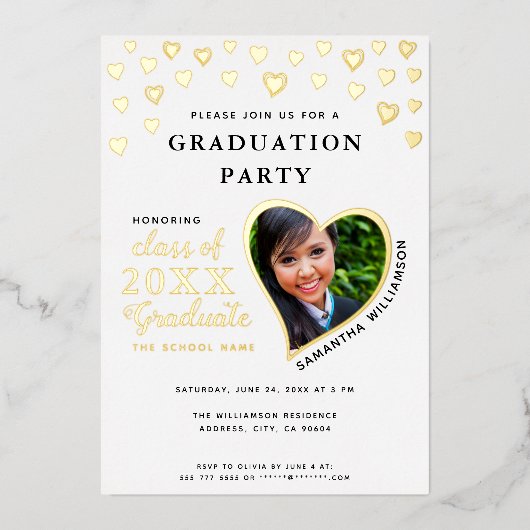 Klasse van 2025 Afstuderen Wit & Goud Afstuderen Folie Uitnodiging (Voorkant)