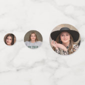 Klasse van 2025 Fun Gold Glitter Foto Afstuderen Confetti (Achterkanten)