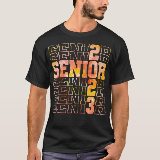 Klasse van hoger Afstuderen van 2023 e-kleurstof S T-shirt (Voorkant)