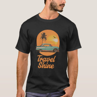 Klassiek Autoreis Retro T-Shirt met Zonsondergang