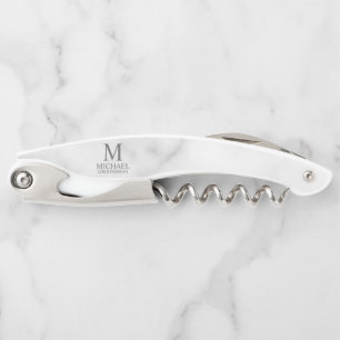 Klassiek gepersonaliseerd bruidsjonker monogram en kurkentrekker