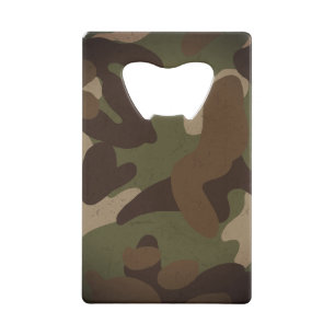 Klassiek militair camouflagepatroon kredietkaart flessenopener