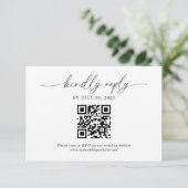 Klassiek Modern Elegant Script QR Code Bruiloft RSVP Kaartje (Staand voorkant)