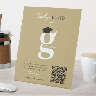 Klassiek Monogram Goud 'G' Afstudeer College Fonds Reclamebord Met Voetstuk