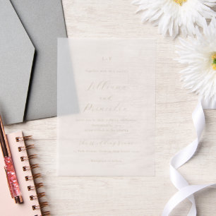 Klassiek Neutraal Monogram Elegante Trouw Vellum Uitnodigingen