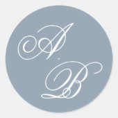 Klassiek Stofblauw & Wit Monogram Schrift Bruiloft Ronde Sticker (Voorkant)