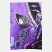 Klassieke auto: Chevrolet met brandende kap Theedoek (Verticaal)