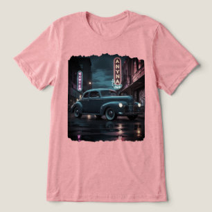 Klassieke auto uit de jaren 40 onder neonlichten Tri-Blend shirt