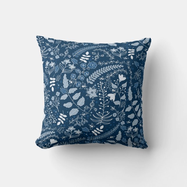 Klassieke Blues Hues | Boho Floral Kussen (Voorkant)