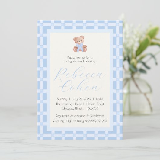 Klassieke Gingham Beer Babyshower Uitnodiging (Staand voorkant)
