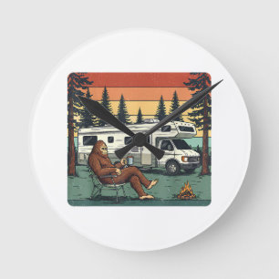 Klassieke kampeerauto RV Bigfoot-avontuur Ronde Klok