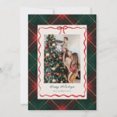 Klassieke Kerstkaart met Schotse Ruit en Rode Lint (Voorkant)