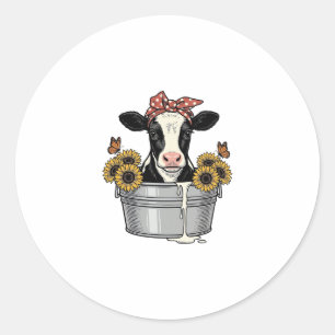 Klassieke koe in badkuip zonnebloem vlinder vector ronde sticker