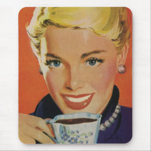 Klassieke koffie, gelukkige vrouw met retro koffie muismat