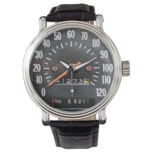 Klassieke luxe auto snelheidsmeter uit het begin v horloge