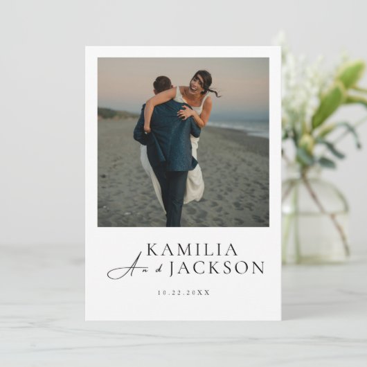 Klassieke moderne uitnodiging - Elégant en minimaa (Staand voorkant)