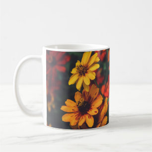 Klassieke mok geel oranje madeliefje bloemmotief b