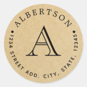 Klassieke Monogram Achternaam Retouradres Kraft Ronde Sticker (Voorkant)