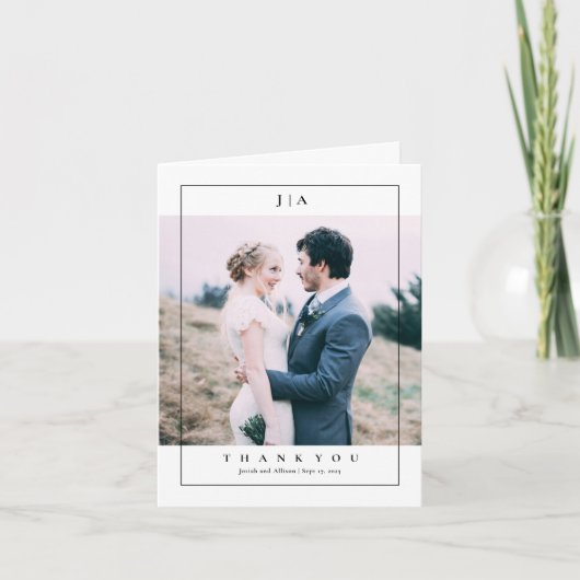 Klassieke monogram foto-bruiloft bedankkaart (Voorkant)