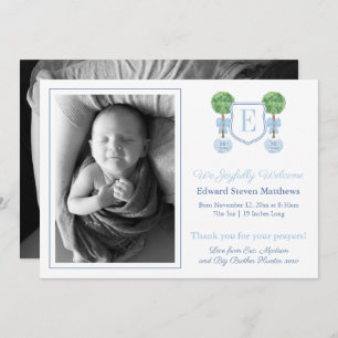Klassieke monogram Licht Blauw Baby Boy Afbeelding Aankondiging