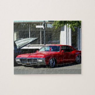 Klassieke rode auto legpuzzel