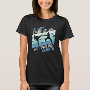 Klassieke Sorry karate vechter en vechtende karate T-shirt